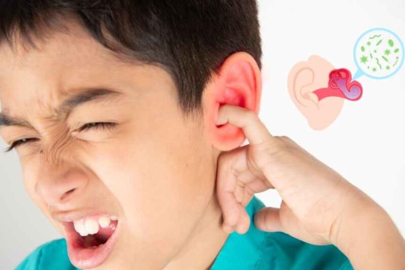 소아중이염 외이도암 귀파기