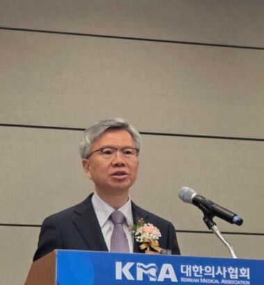 사진5_김택우 의협 회장