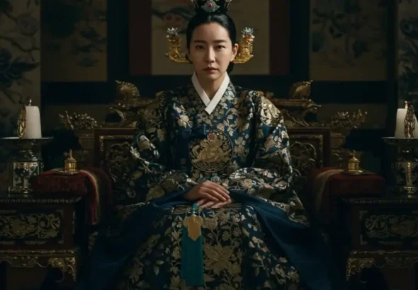 고결하고 지혜로운 모습으로 궁궐에 앉아 있는 조선의 황후.※AI 제작 이미지