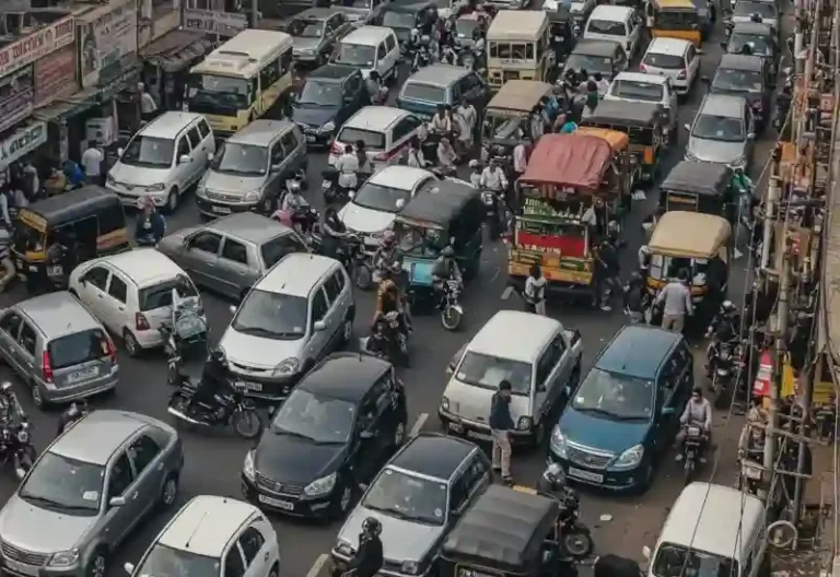 인도 자동차 사이드미러가 사라진 기상천외한 진실