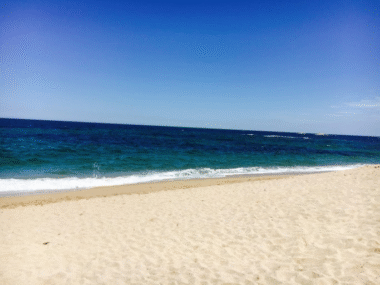 우리가 사랑한 바다의 파도 소리