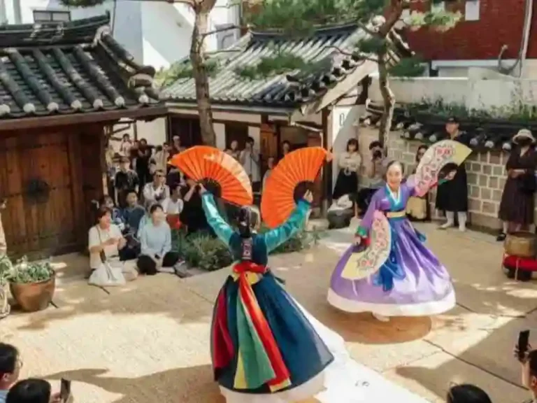 한국무용,북촌한옥,공연(사진=더뉴스메디칼)